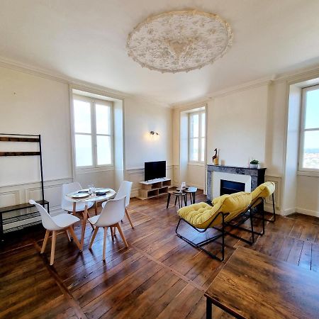Superbe T2 Lumineux Avec Fibre Apartment Angouleme Exterior photo