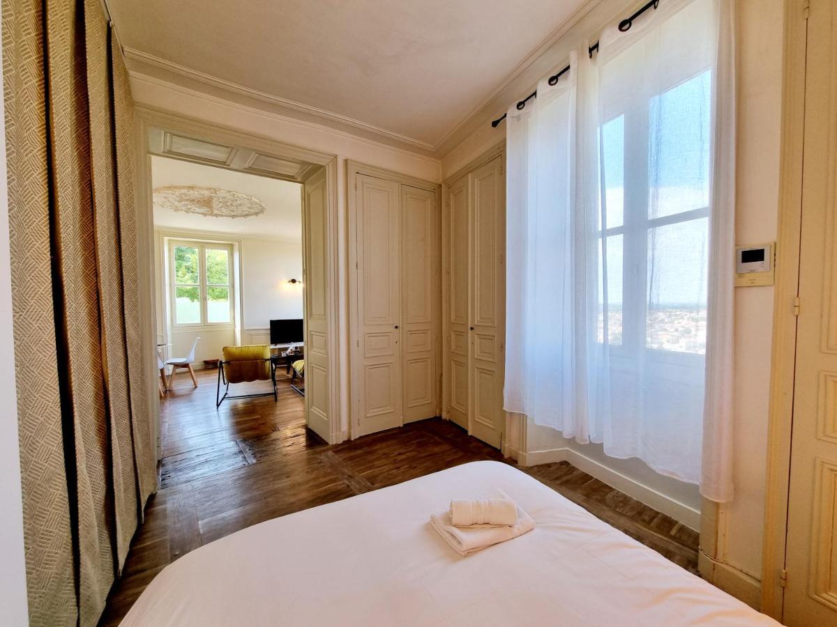 Superbe T2 Lumineux Avec Fibre Apartment Angouleme Exterior photo